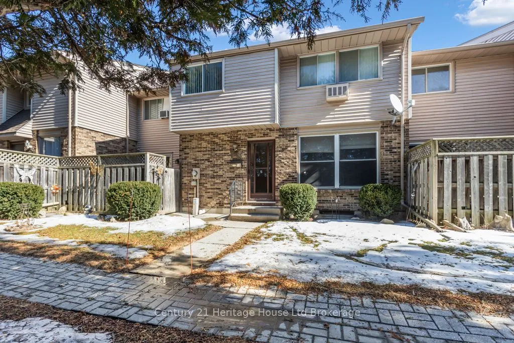 1 Lamers Court, Tillsonburg, ON N4G 4T6