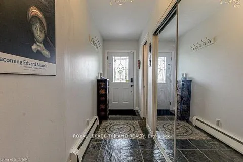 1281 Scotland Drive, ON N6N 1L1