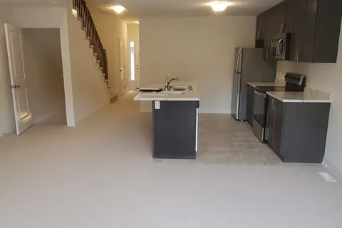 77 Diana Drive, Brant, ON L0G 1N0