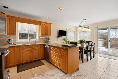 4475 Paddock Trail Drive, Niagara Falls, ON L2E 3E6