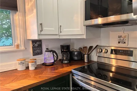 25 Erie Heights Line, Haldimand, ON N0A 1K0