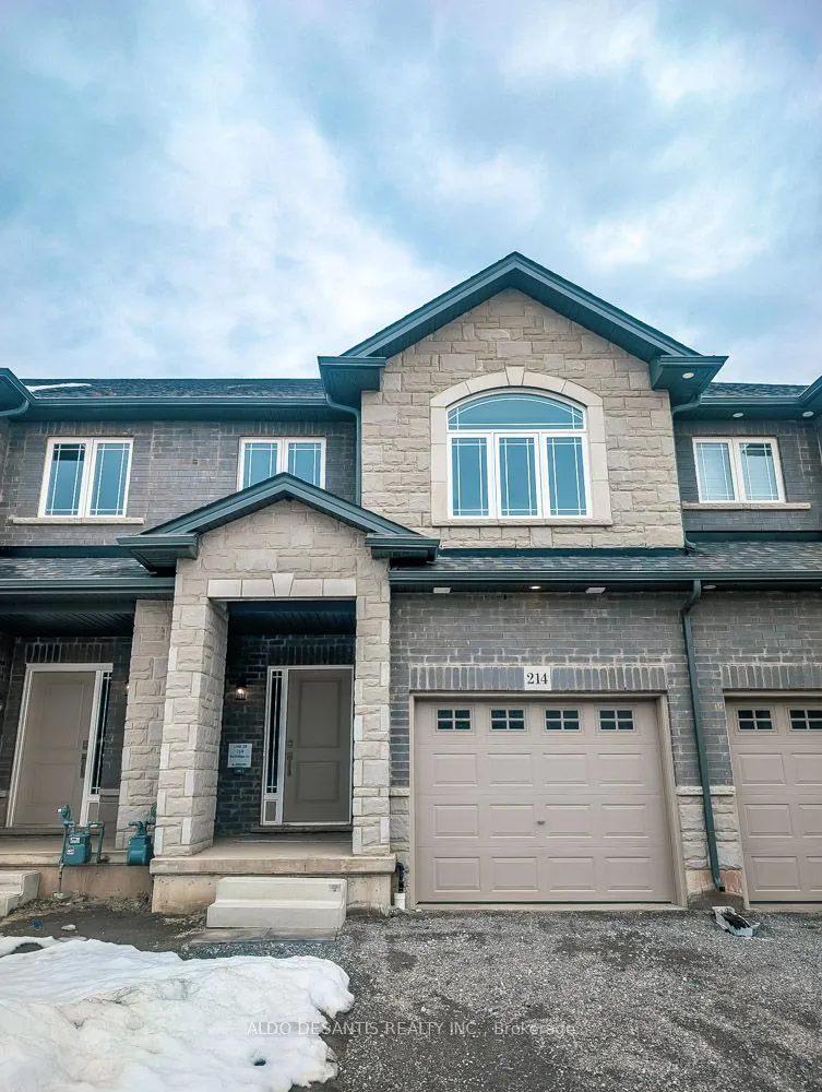 214 Rockledge Drive, Hamilton, ON L0R 1P0