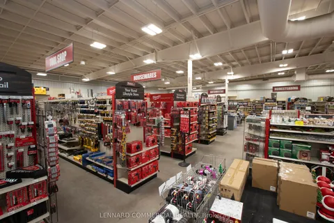 695 Great Northern Road, Sault Ste Marie, ON P6B 5A1