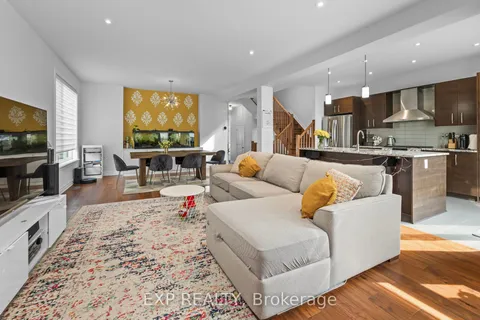 84 Palfrey Way, Kanata, ON K2V 0B3