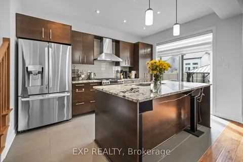84 Palfrey Way, Kanata, ON K2V 0B3
