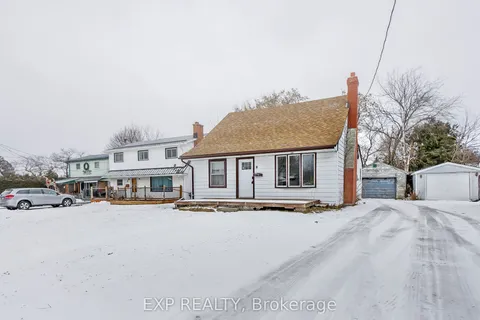 8 Jackson Street, Quinte West, ON K8V 1Z7