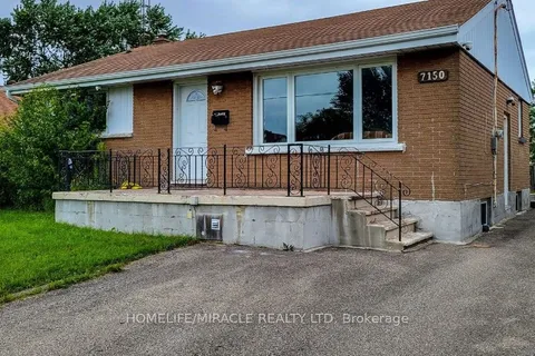 7150 Douglas Crescent, Niagara Falls, ON L2G 3C4