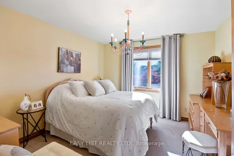 541 Kerr Crescent, Lakeshore, ON N0R 1A0