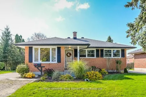 3 Bergin Avenue, Centre Wellington, ON N1M 1A7