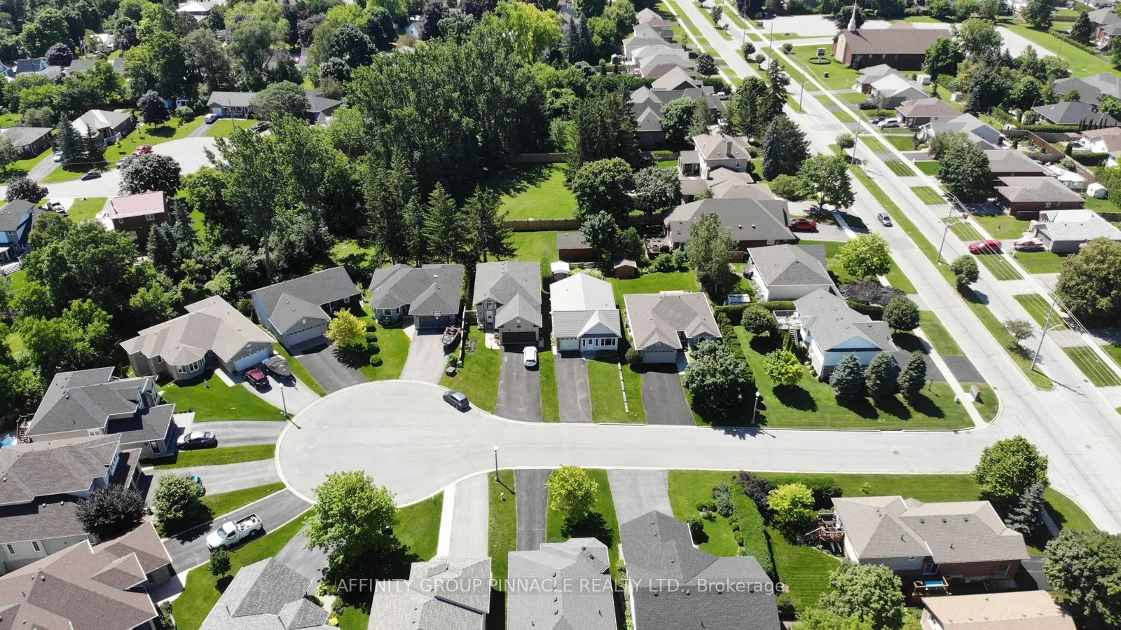 5 Susan Court, Kawartha Lakes, ON K9V 4H1