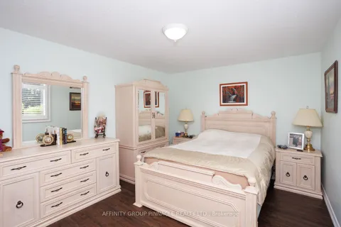 5 Susan Court, Kawartha Lakes, ON K9V 4H1