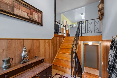 1911 Ormsbee Road, South Frontenac, ON K0H 1H0