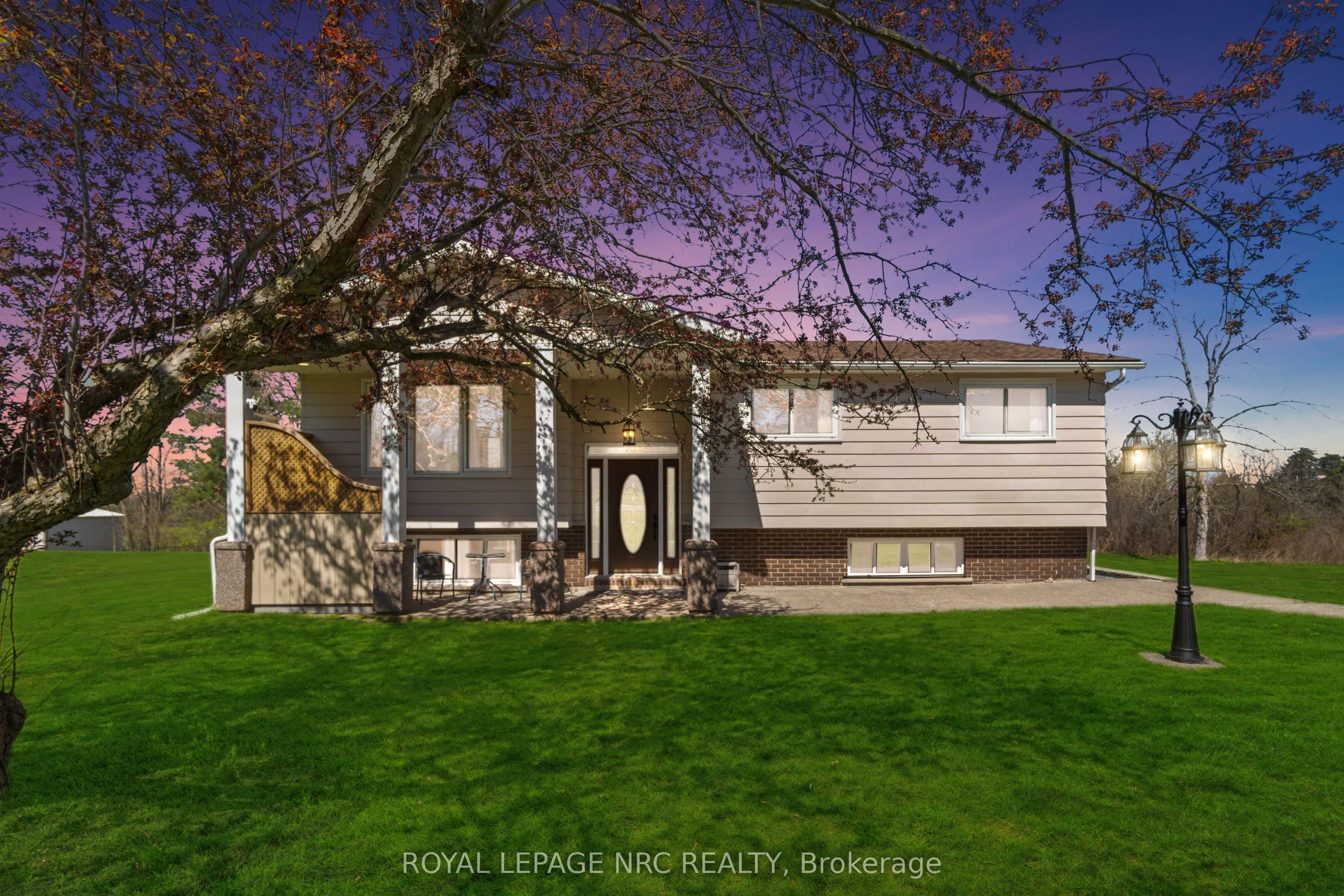 883 RIDGE RD N Road, Fort Erie, ON L0S 1N0