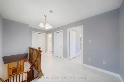 7105 York Drive, Niagara Falls, ON L2E 7A1