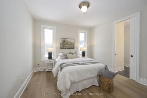 597 Creekview Chase, ON N6G 3X8