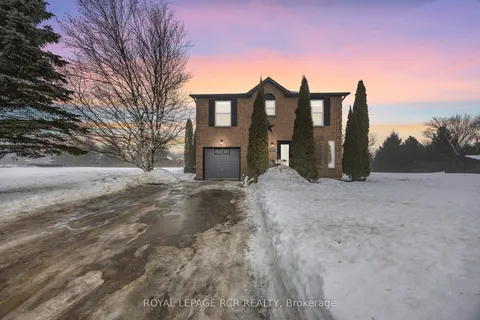 18 Peter Street, ON L9W 5Z8