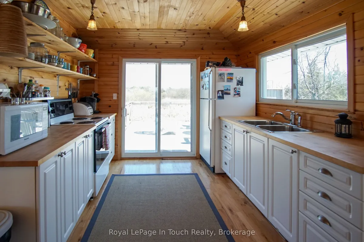 2 Island 130 N/A, ON L0K 1S0