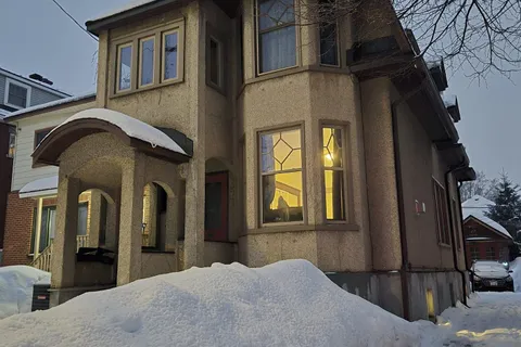 210 Blackburn Avenue, Lower Town - Sandy Hill, ON K1N 8A8