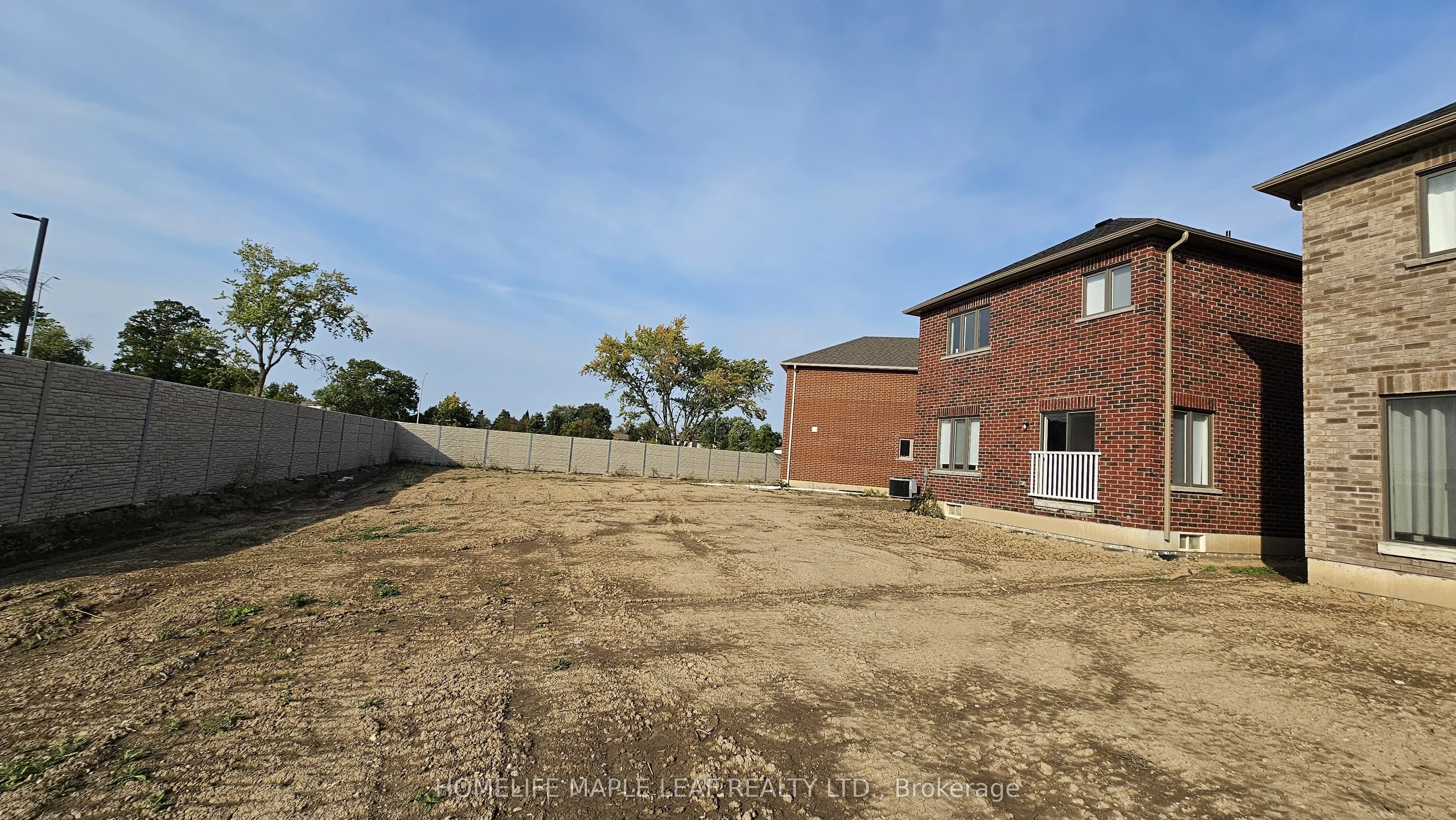 210 Palace Street, Thorold, ON L2V 3P4