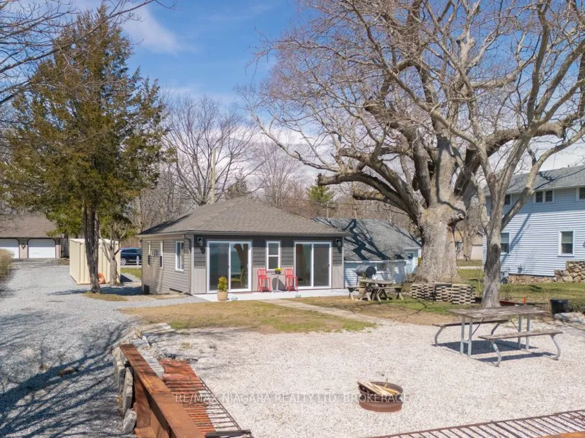 11215 Harbourview Road, Wainfleet, ON L3K 5V4