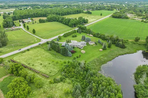 2124 Cty Rd 18 Road, North Grenville, ON K0G 1J0