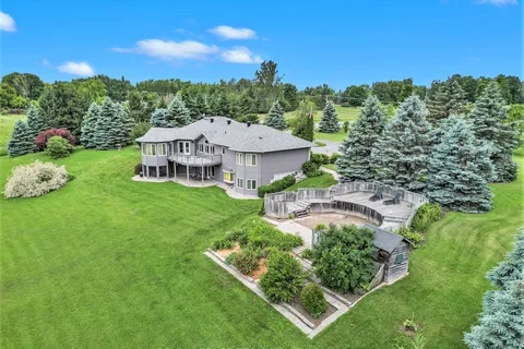 2124 Cty Rd 18 Road, North Grenville, ON K0G 1J0