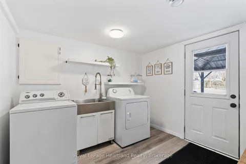 415 TEMPLE Street, Minto, ON N0G 2P0