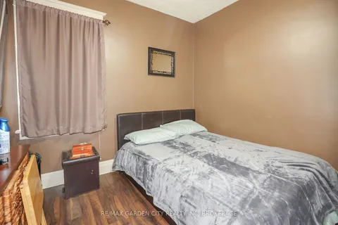 244 Niagara Street, St. Catharines, ON L2M 4V6