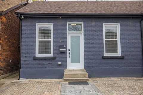 5 Florence Street, Hamilton, ON L8R 1W3