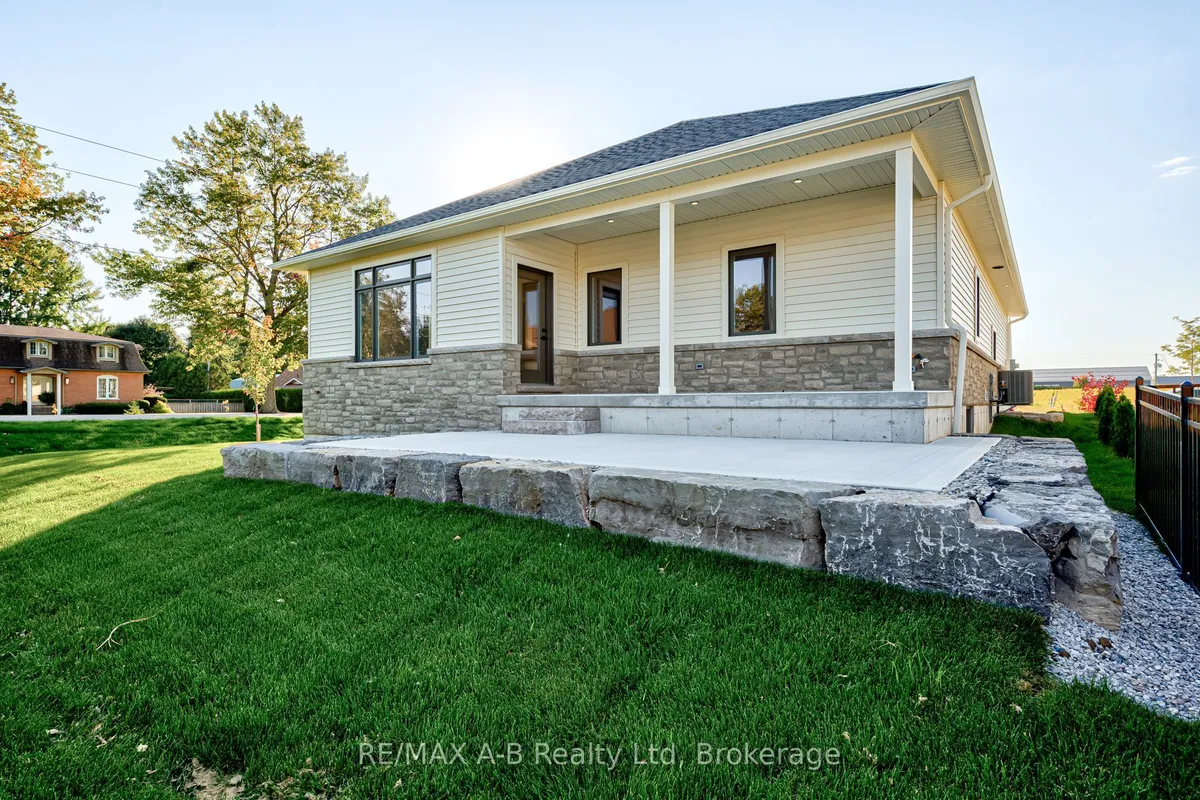 7 Nelson Street, West Perth, ON N0K 1N0