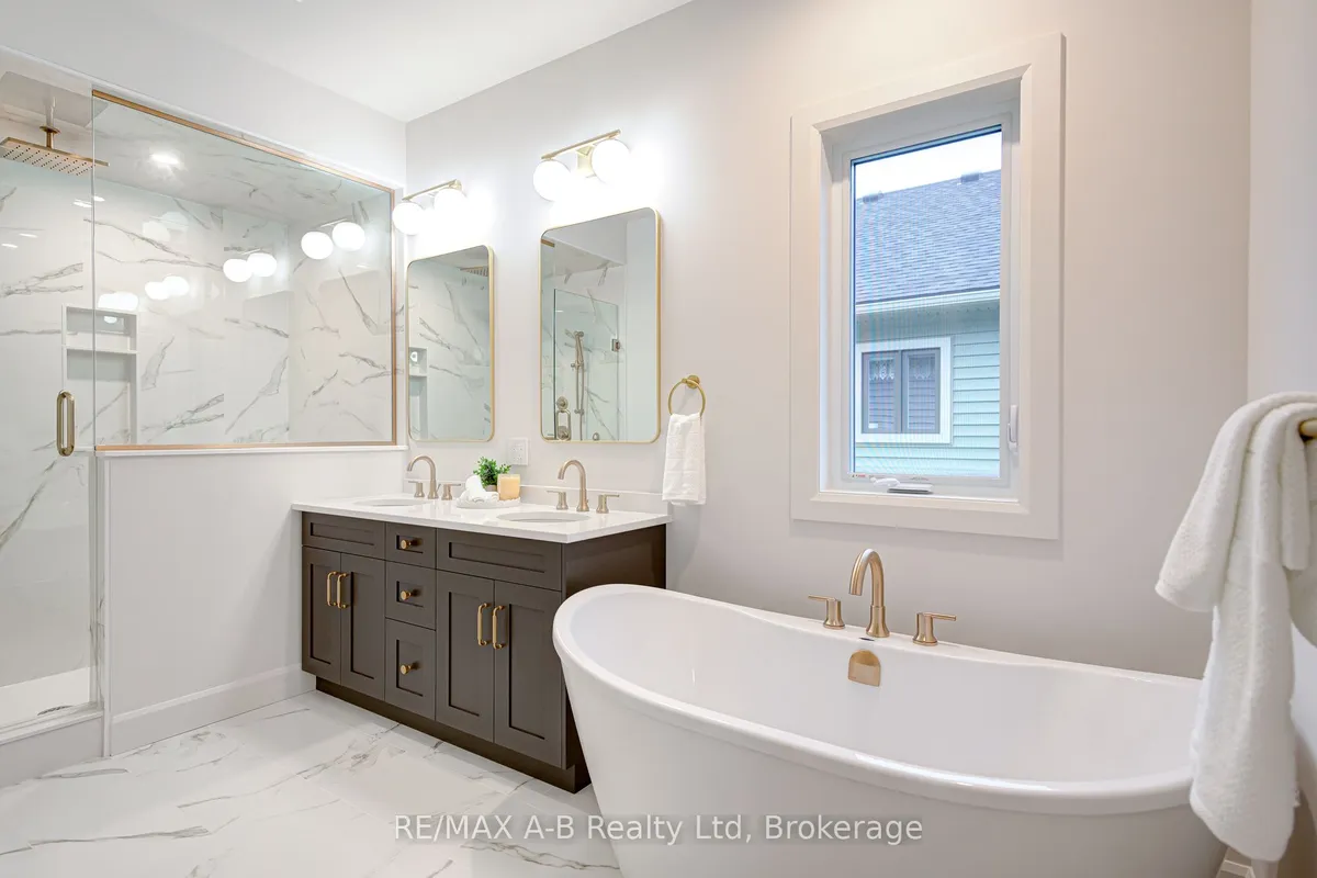 7 Nelson Street, West Perth, ON N0K 1N0