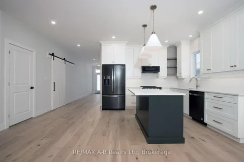 7 Nelson Street, West Perth, ON N0K 1N0