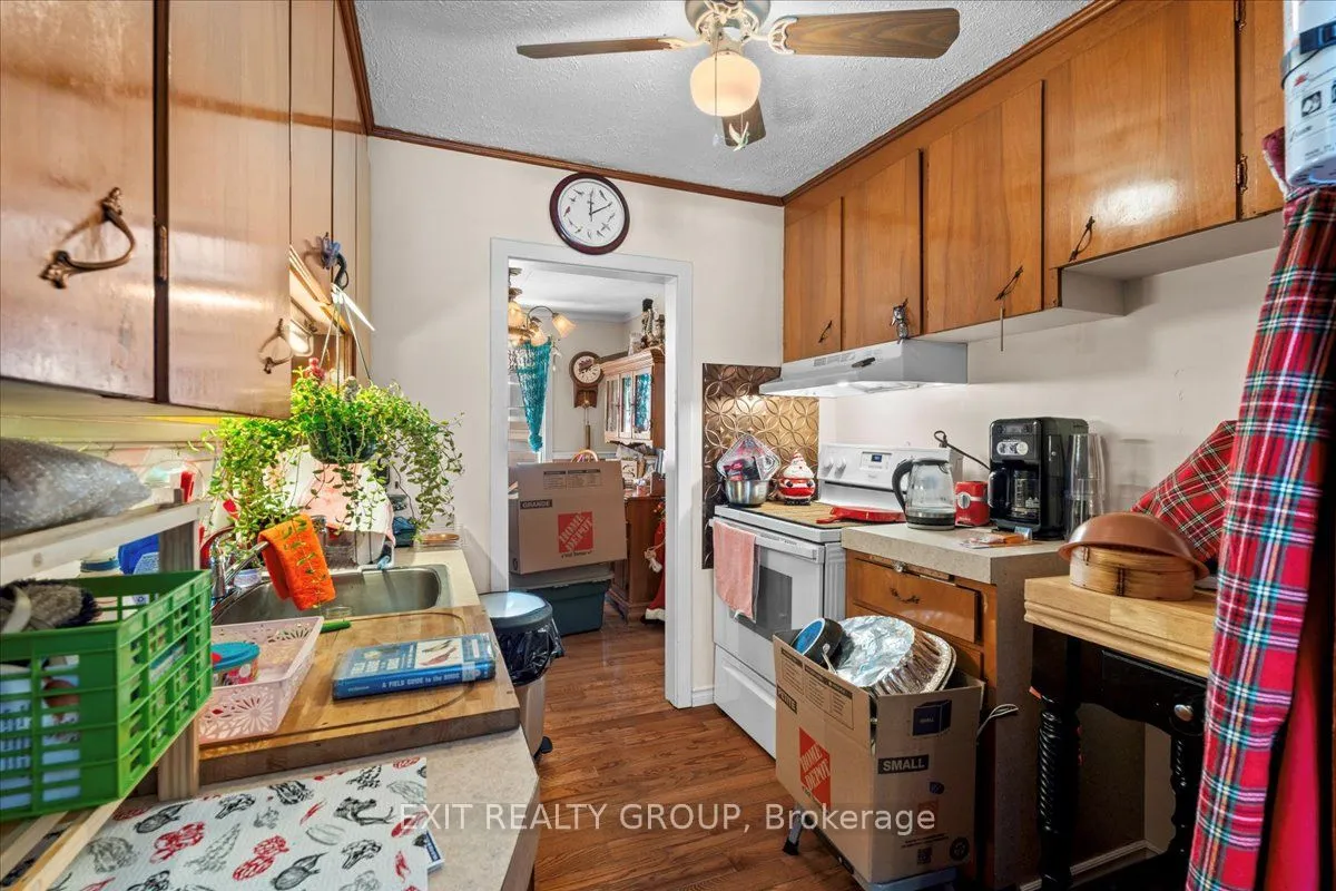 100 Film Street, Quinte West, ON K8V 5K2