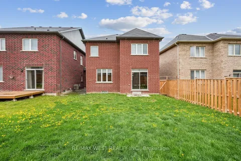 48 Northhill Avenue, ON L0A 1G0