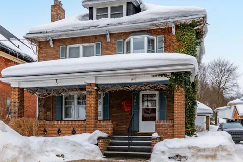 980 3rd Avenue, Owen Sound, ON N4K 4P6