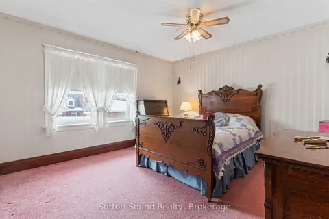 980 3rd Avenue, Owen Sound, ON N4K 4P6