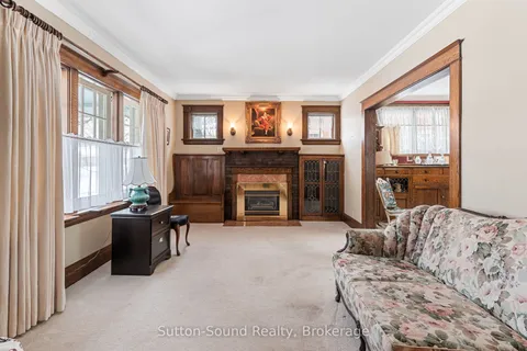 980 3rd Avenue, Owen Sound, ON N4K 4P6