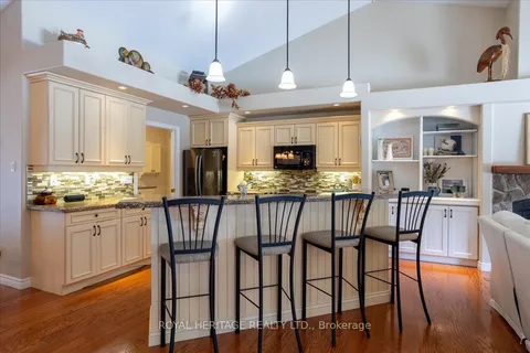 162 Riverside Drive, ON K0M 1A0