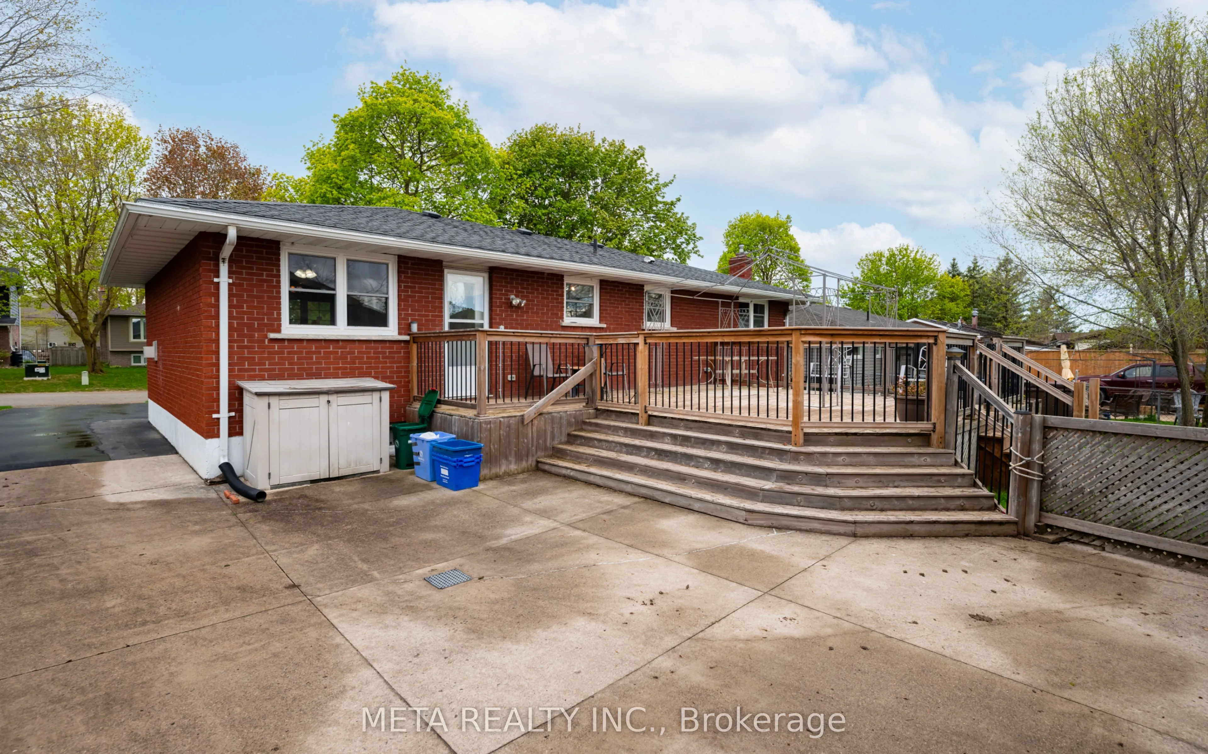 286 Forest Glen Crescent, Wellington North, ON N0G 2L2