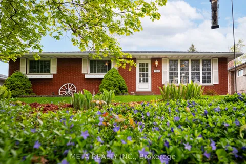 286 Forest Glen Crescent, Wellington North, ON N0G 2L2