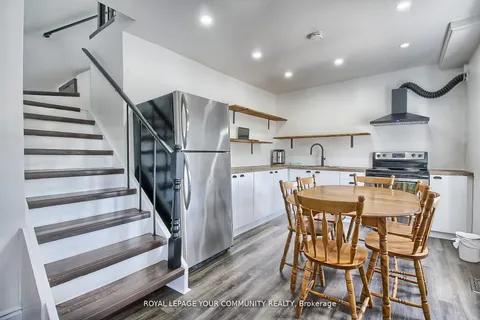 457 Kenilworth Avenue, Hamilton, ON L8H 4T5