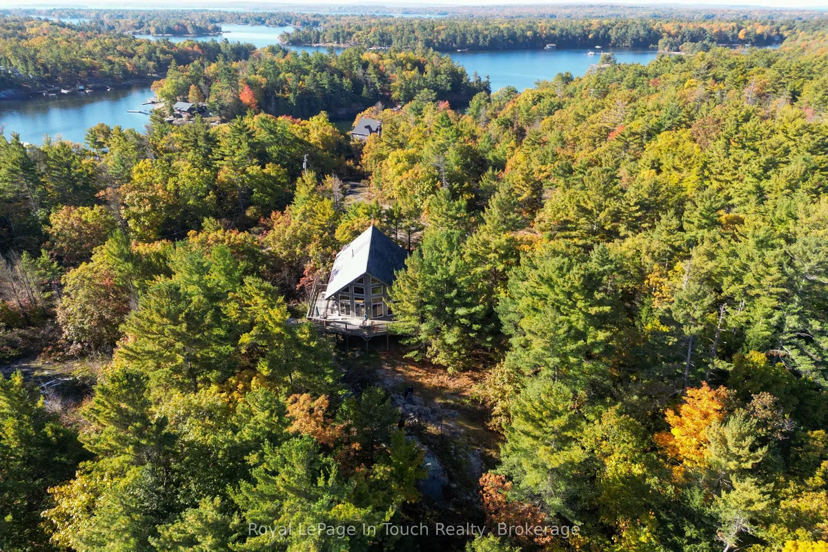 1276 Island 980 N/A, ON P0E 1E0