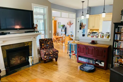 22 Thimbleweed Drive, Bluewater, ON N0M 1G0