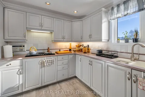 1595 Du Parc Avenue, Clarence-Rockland, ON K4K 1C3