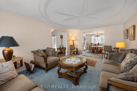 1595 Du Parc Avenue, Clarence-Rockland, ON K4K 1C3