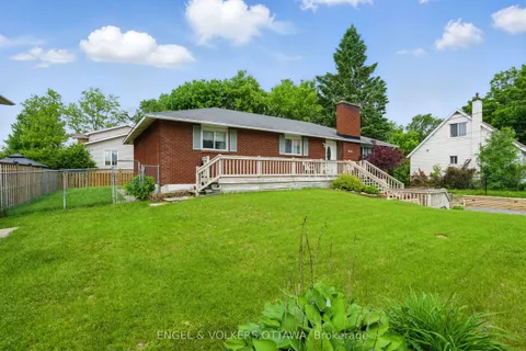 1427 Rosebella Avenue, ON K1T 1E5