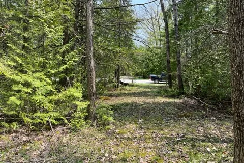 191-193 Mallory Beach Road, ON N0H 2T0