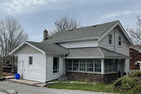 32 Bond Street, Kawartha Lakes, ON K0M 1N0
