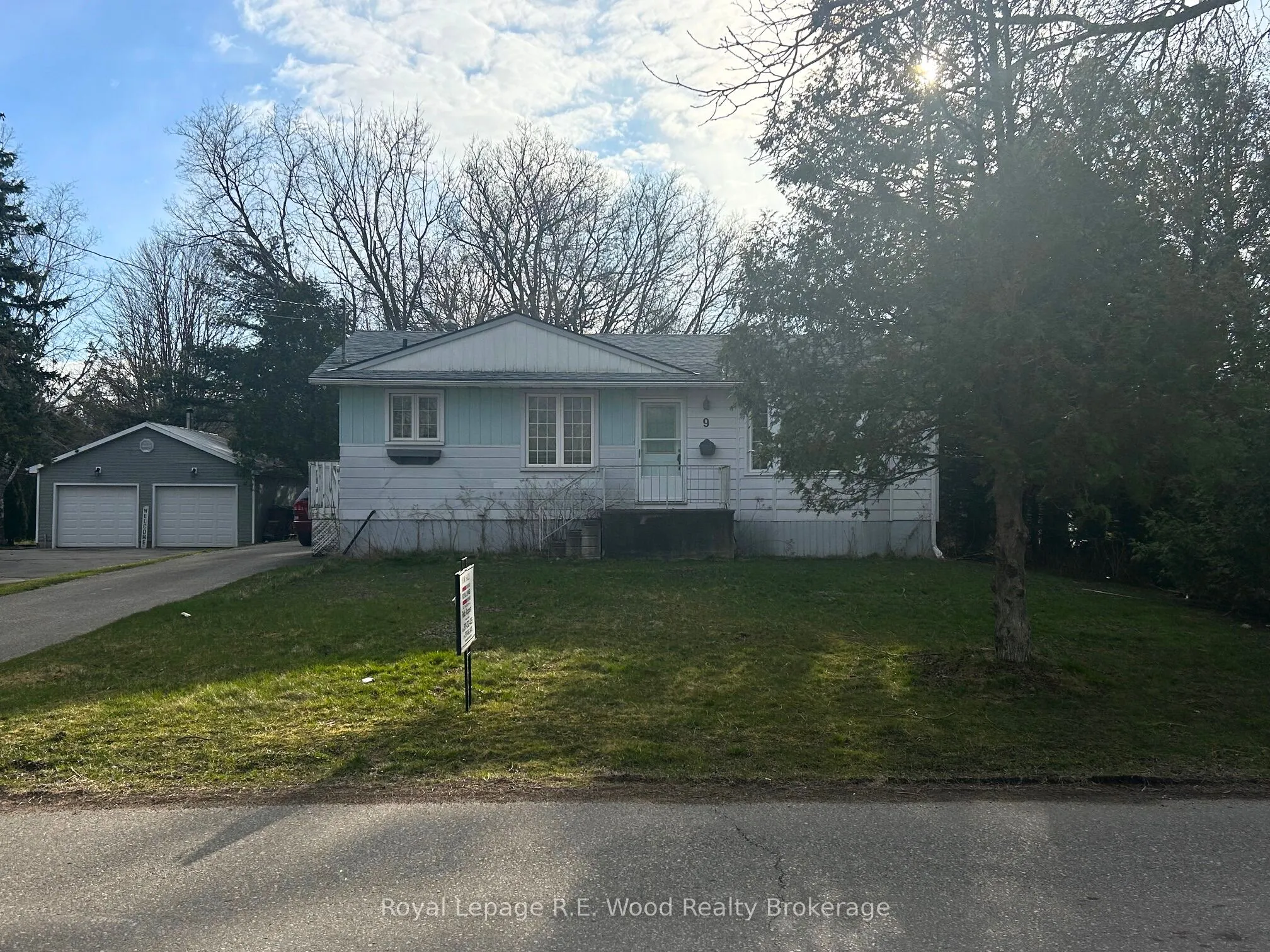 9 Dufferin Street, ON N0J 1P0