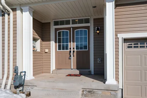 727 Potawatomi Crescent, ON L2A 4R5